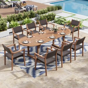 Oval Extendable Outdoor Dining Set